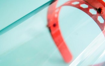 Fabrican máscaras con impresoras 3D para donar a los hospitales Cetrángolo y Cordero