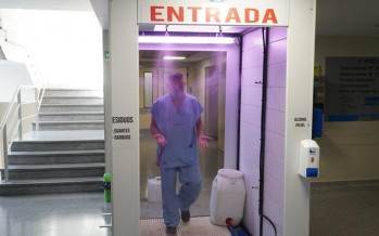 San Isidro incorpora cabinas sanitizantes en los hospitales municipales