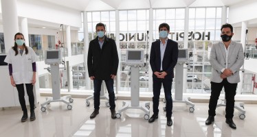 Los dos hospitales de San Fernando recibieron respiradores y monitores para ampliar las salas de terapia intensiva