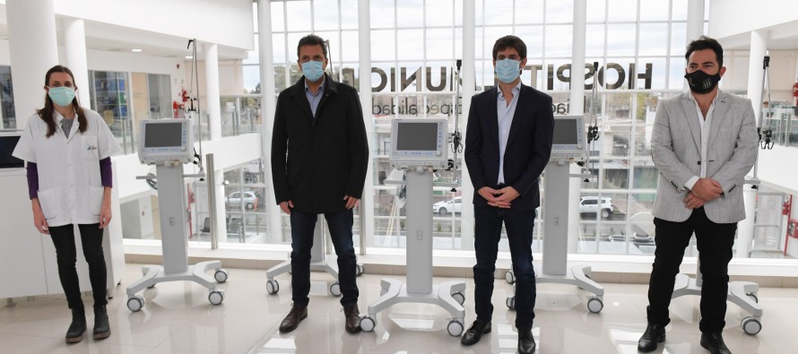 Los dos hospitales de San Fernando recibieron respiradores y monitores para ampliar las salas de terapia intensiva