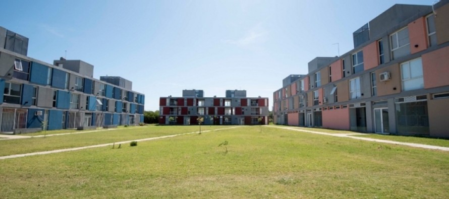 Programa habitacional en AMBA: Provincia planifica obras con el Banco Mundial y el BID