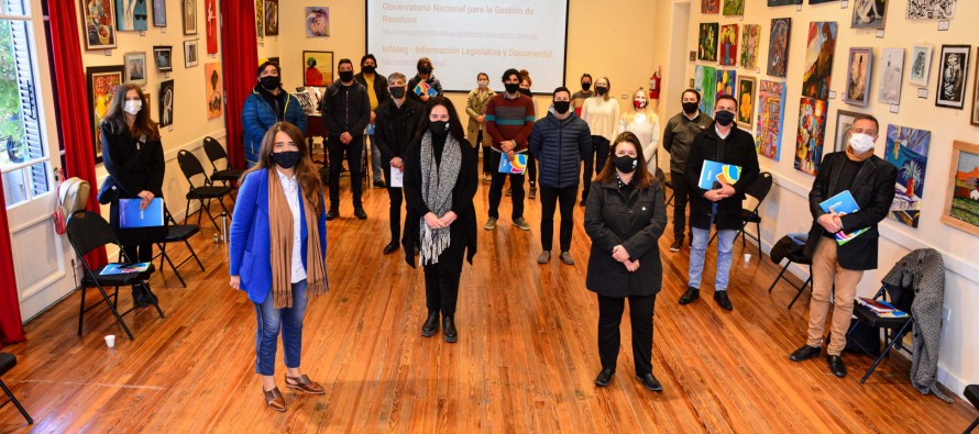 Ambiente brindó un taller de normativa ambiental para fortalecer la agenda verde de Escobar