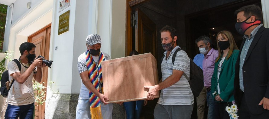 Restitución de restos de ancestros a la Comunidad Indígena Punta Querandí de Tigre
