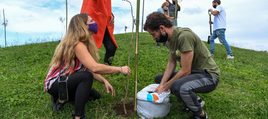 San Fernando, Rotary Club y Fundación Club de Roma plantaron 60 árboles nativos