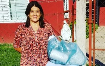 Máscaras y camisolines para la primera línea contra el coronavirus