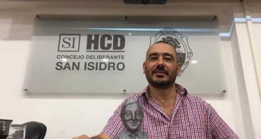 Gastón Fernández: «El río y la seguridad son temas relevantes de nuestra agenda»