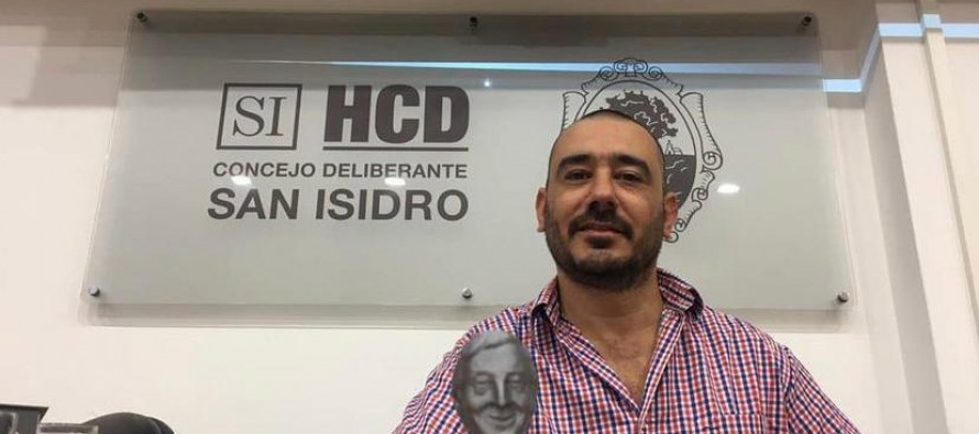Gastón Fernández: «El río y la seguridad son temas relevantes de nuestra agenda»