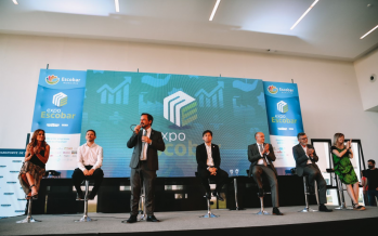Fernandez, Kicillof y Sujarchuk participaron del inicio de la Expo Escobar