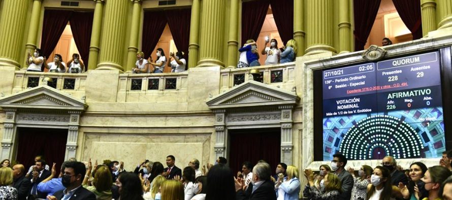 La ley de etiquetado generó una respuesta positiva y se destacó el «consumo consciente»