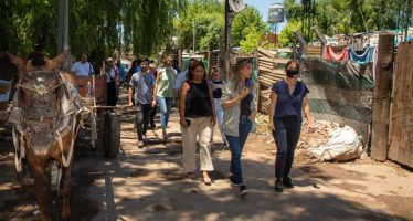 Malena Galmarini recorrió junto a Fernanda Miño obras de agua y electricidad en Tigre