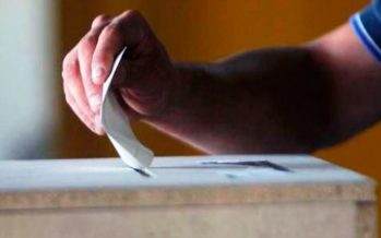 La puja por no liberar el trono