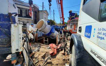 AySA finalizó la instalación de una gran válvula en Vicente López para mejorar el servicio
