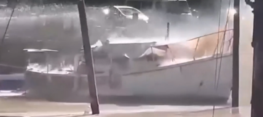 Explotó un barco en San Isidro: su dueño sufrió quemaduras y quedó internado