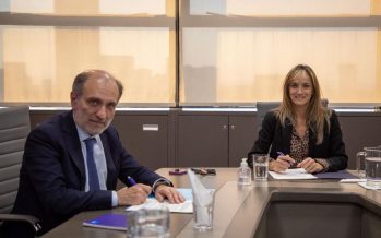 AySA y Banco Nación firmaron un convenio para nuevas redes de agua y cloaca