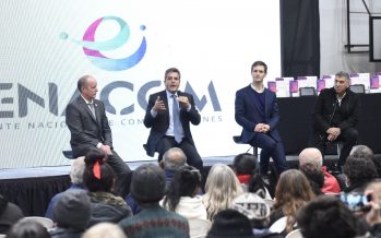 Massa: «Es clave que formemos a nuestros jóvenes en programación y en el uso de las herramientas digitales»
