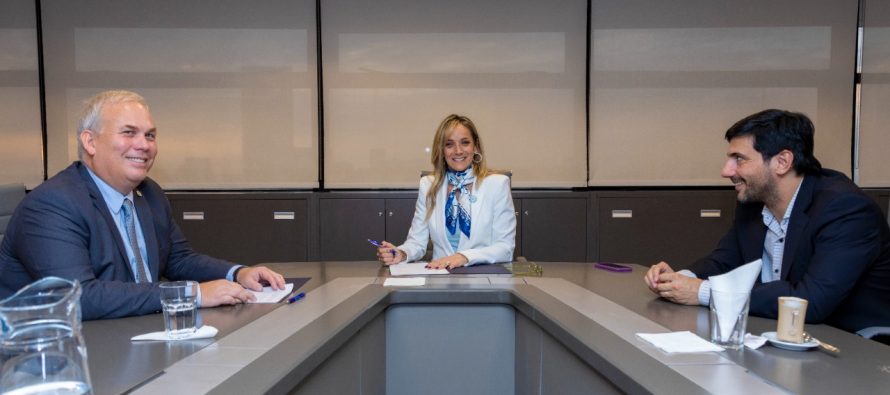 Certificado de deuda digital: AySA y el Colegio de Escribanos bonaerense firmaron un convenio