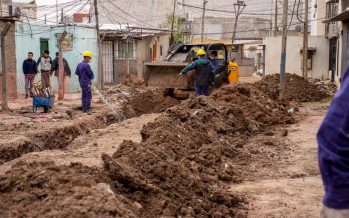 AySA proyecta duplicar la cobertura de agua potable y triplicar la de cloacas en barrios vulnerables