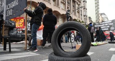 Neumáticos: el conflicto lleva más de cinco meses y compromete a todo el sector