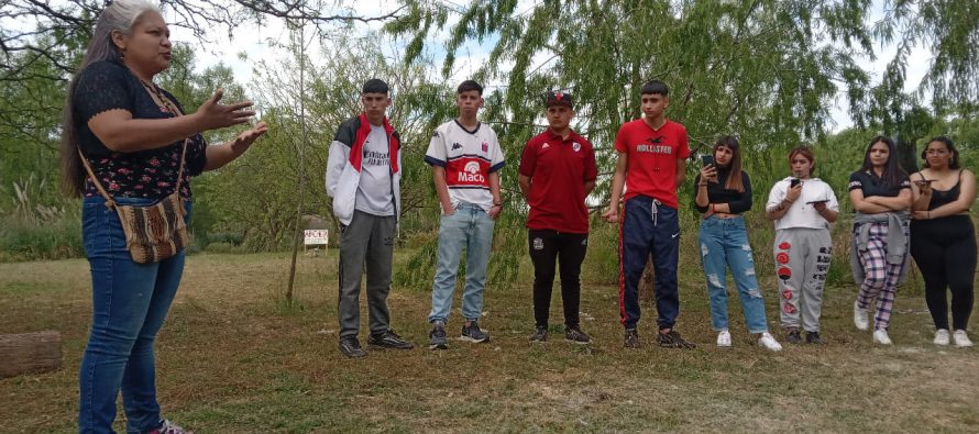 Estudiantes secundarios del Delta visitaron Punta Querandí