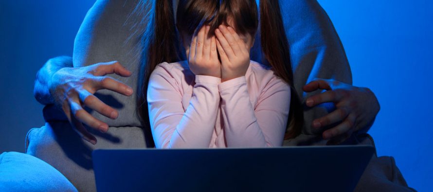 Grooming: a 1 de cada 4 niños, niñas y adolescentes les piden desnudos por internet