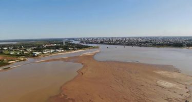 Ambientalista califica de «extremadamente preocupante» la bajante del río Paraná