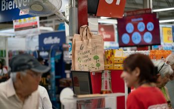 Escobar: comercios reducen y eliminan el expendio de bolsas y sorbetes de un solo uso