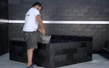 Un emprendimiento familiar de Tigre fabrica ladrillos con las tapitas de gaseosas
