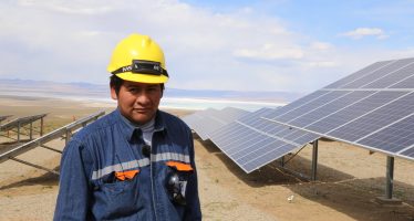 Crean programa para impulsar «empleos verdes»
