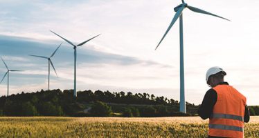 Adjudican contratos que permitirán suministrar energía a partir de fuentes renovables