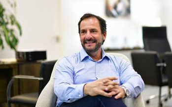 Ariel Sujarchuk retomó formalmente sus tareas como intendente de Escobar