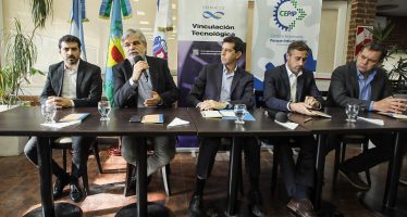Evento sobre «Ciencia e industria» en Pilar