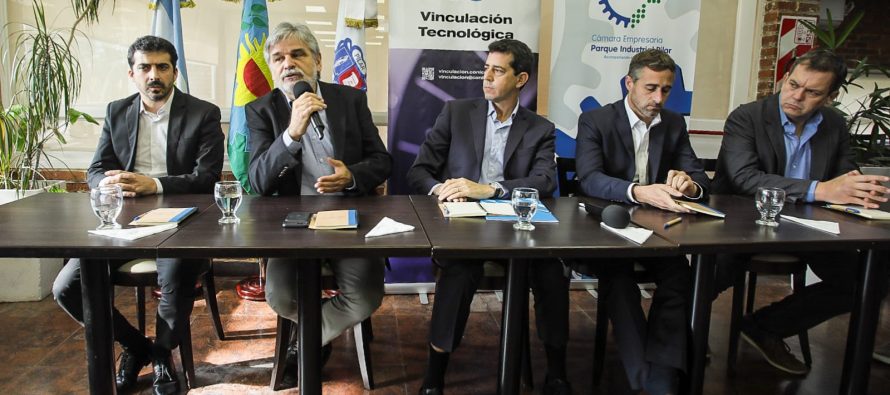 Evento sobre «Ciencia e industria» en Pilar