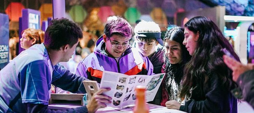 Escobar lanzó el espacio virtual «360 Joven»