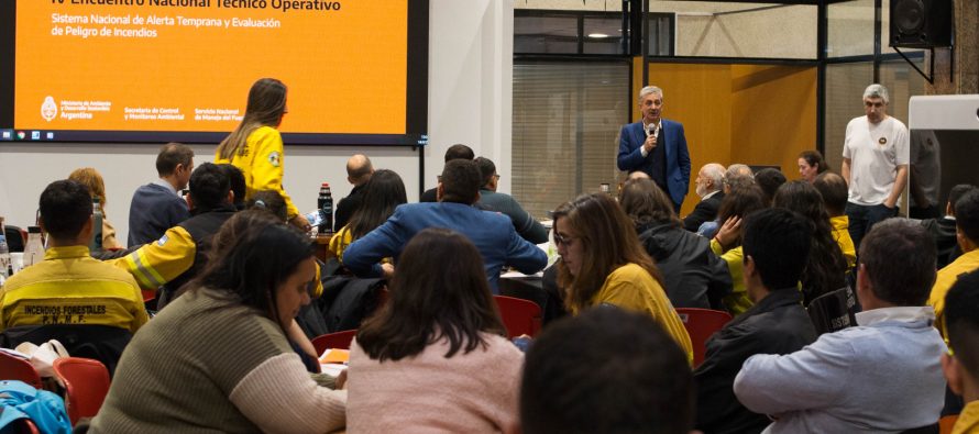 Ambiente organizó un nuevo encuentro nacional de manejo del fuego