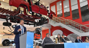 Massa en Zarate: «Queremos que el sector automotriz de la Argentina se consolide como proveedor regional»
