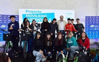 Movilidad Sustentable: entregaron bicicletas a estudiantes que presentaron proyectos ambientales para su comunidad
