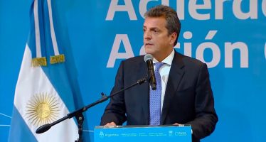 Sergio Massa: «Somos más los que creemos que los ríos, los pulmones y el corazón no tienen precio»
