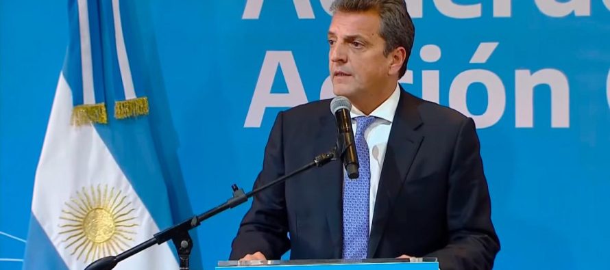 Sergio Massa: «Somos más los que creemos que los ríos, los pulmones y el corazón no tienen precio»