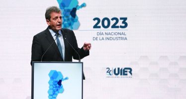 Massa a Milei: «Horror es negar el cambio climático»