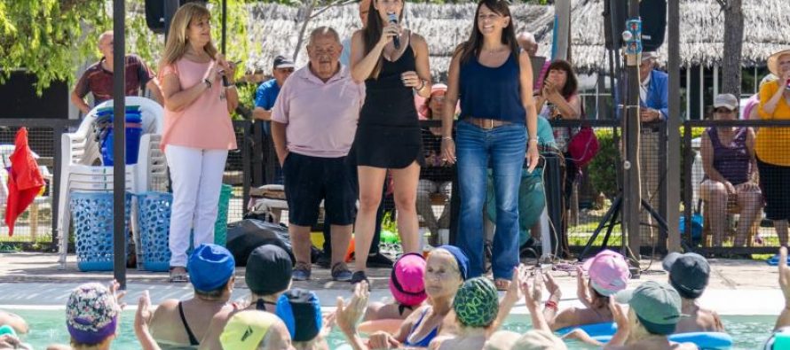 San Isidro: comenzó la temporada de pileta para adultos mayores