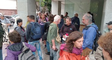 Un mes sin luz: vecinos del Delta marcharon hacia Edenor en reclamo de electricidad