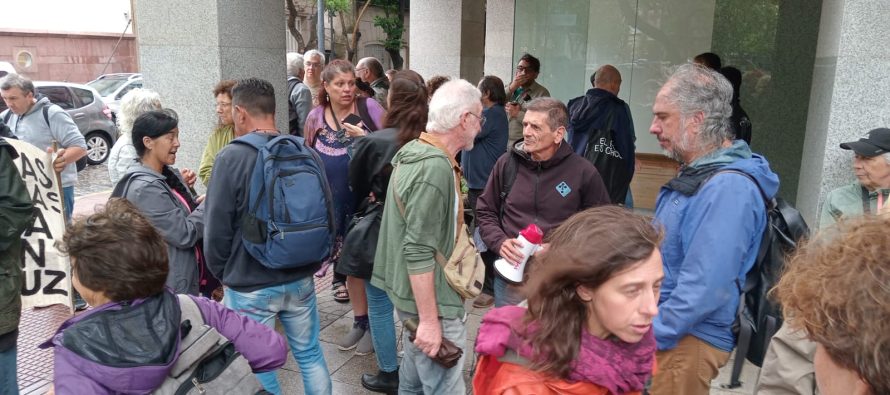 Un mes sin luz: vecinos del Delta marcharon hacia Edenor en reclamo de electricidad