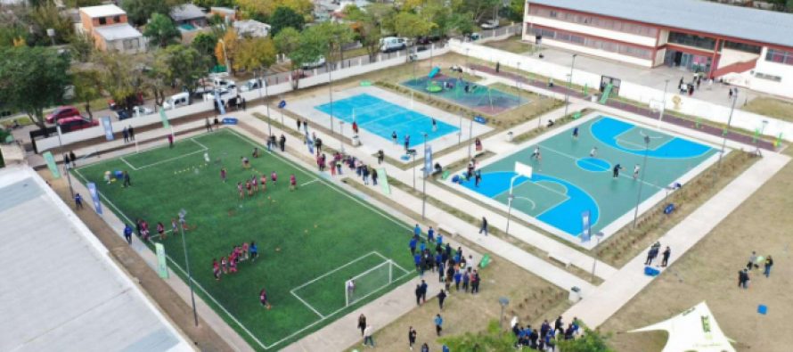Inauguraron un playón deportivo en Malvinas Argentinas