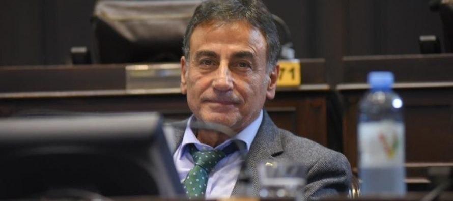 Premian la actividad legislativa del diputado provincial Rubén Eslaiman