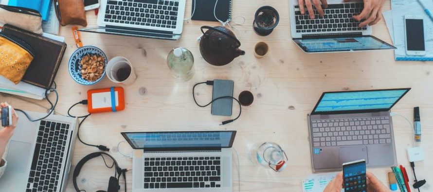 Morón impulsa a emprendimientos locales con cursos sobre comunicación digital