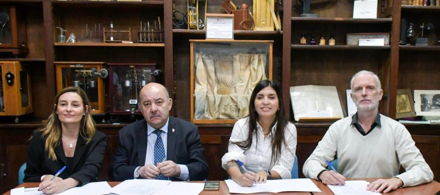 Ambiente de la Provincia y la Universidad Nacional de La Plata reciclarán baterías de litio