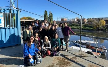 Estudiantes de la UNSO visitaron el Riachuelo y su sistema de Limpieza de Espejo de Agua