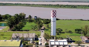 Clausuran Atanor por contaminar el Paraná: hallaron glifosato, arsénico y plomo en sus desechos