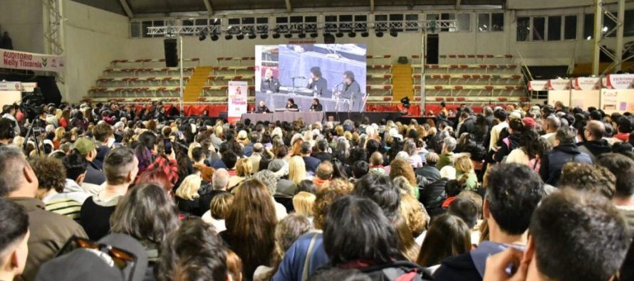Miles de personas participaron de la 2da Feria del Libro en Morón