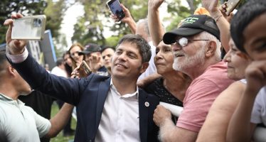 Kicillof: «Este domingo el pueblo de la provincia de Buenos Aires va a volver a votar en defensa propia»